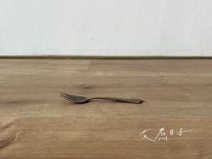 Alternative view of 燕三條｜仿古金 不鏽鋼 迷你叉