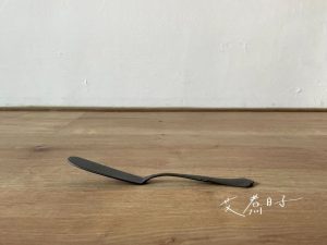 Alternative view of 燕三條｜仿古銀 不鏽鋼 奶油刀