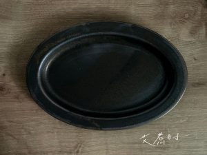 Alternative view of Ancient Pottery｜古陶 美濃燒 橢圓盤 (古銅)