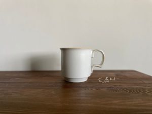 Alternative view of Ancient Pottery｜古陶 美濃燒 大馬克杯 (復古白)