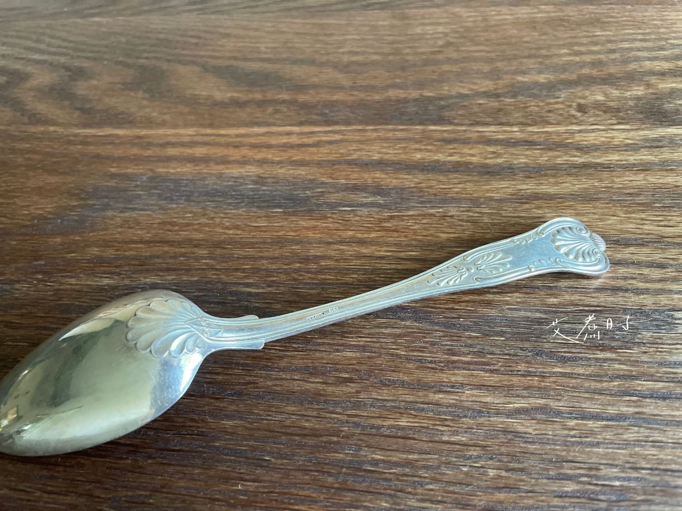 北歐老件|古董銀特殊飾紋20~22.3cm分餐勺:圖片 3