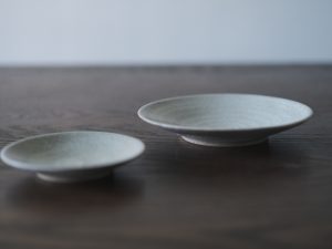 Alternative view of ヤマ兵製陶所｜錆かいらぎ 圓皿