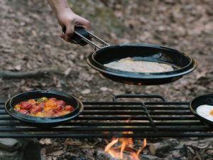 Alternative view of Ovject｜日本製 多用途 琺瑯鍋蓋(餐盤)組 - 25cm淺鍋