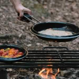 Alternative view of Ovject｜日本製 多用途 琺瑯鍋蓋(餐盤)組 - 25cm淺鍋