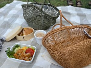 Alternative view of Horn Please｜印度製 純棉野餐墊/萬用巾 (淺灰)