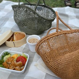 Alternative view of Horn Please｜印度製 純棉野餐墊/萬用巾 (暖藍)