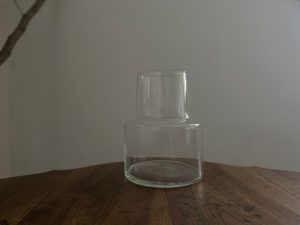 Alternative view of Horn Please｜越南手工 再生玻璃 花器 V