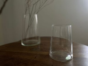 Alternative view of Horn Please｜越南手工 再生玻璃 花器 IV