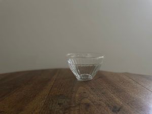 Alternative view of Horn Please｜越南手工 再生玻璃 線碗