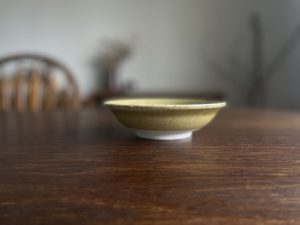 Alternative view of Heuge｜美濃燒 工匠手作 平碗 - 黄瀬戸