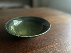 Heuge｜美濃燒 工匠手作 平碗 - 織部綠