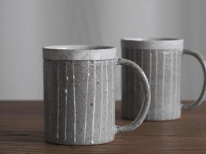 ヤマ兵製陶所|象がん十草 馬克杯