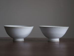 Alternative view of 殘雪｜平清水燒 青龍窯 残雪飯茶碗