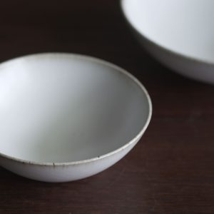 Alternative view of 殘雪｜平清水燒 青龍窯 残雪小鉢