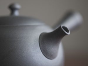 常滑燒｜德太黑丸型急須