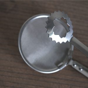 Alternative view of 日本製 炸物濾網夾