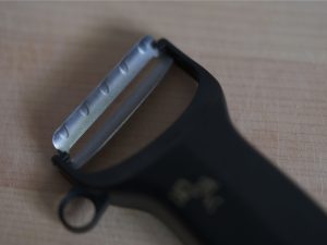 Alternative view of 關孫六 日本製 削皮刀