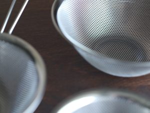 Alternative view of 柳宗理｜18-8不鏽鋼濾網 (有柄)