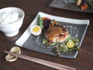 HECHIMON｜信樂燒 煙燻 白線方平皿