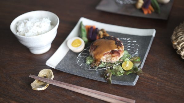 HECHIMON｜信樂燒 煙燻 白線方平皿