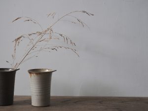 Alternative view of 古仙堂_高杯/花器