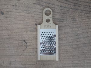 小柳產業｜日本製 義大利麵秤量/起司刨刀