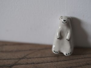 Alternative view of 坂口未来 北極熊與企鵝 筷架 箸置