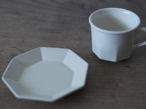 Ancient Pottery|八角杯碟組 - 復古白