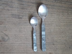 高桑金屬｜Layer レイヤ系列 甜點勺/餐勺 - 霧灰銀