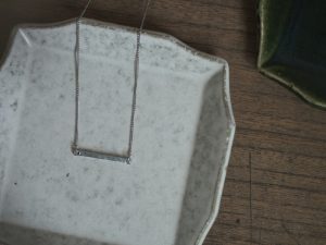 Alternative view of kohachiro｜日本手作錫飾品 鎚目紋 簡約線條(細版) 項鍊