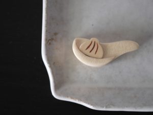 Alternative view of ﾈｵﾝ｜經典台灣味 木製筷架 - 湯包