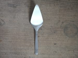 柳宗理｜18-8不鏽鋼 蛋糕鏟