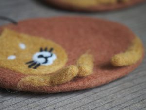 Alternative view of People Tree｜公平貿易 貓咪羊毛氈墊