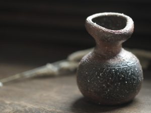 信樂燒花器｜小口瓶