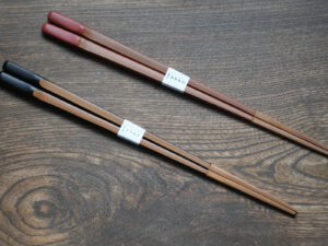 Alternative view of Yamachiku｜水玉箸 23.5cm