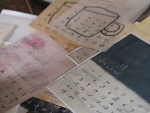 evitaxevita x About Love 聯名掛曆 2027:圖片 3